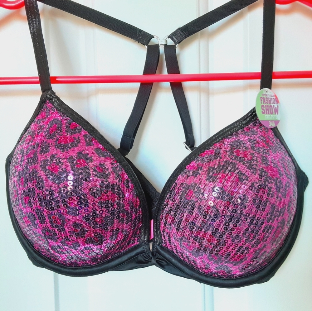 Victoria's Secret Pink Leopard Sequin Bra